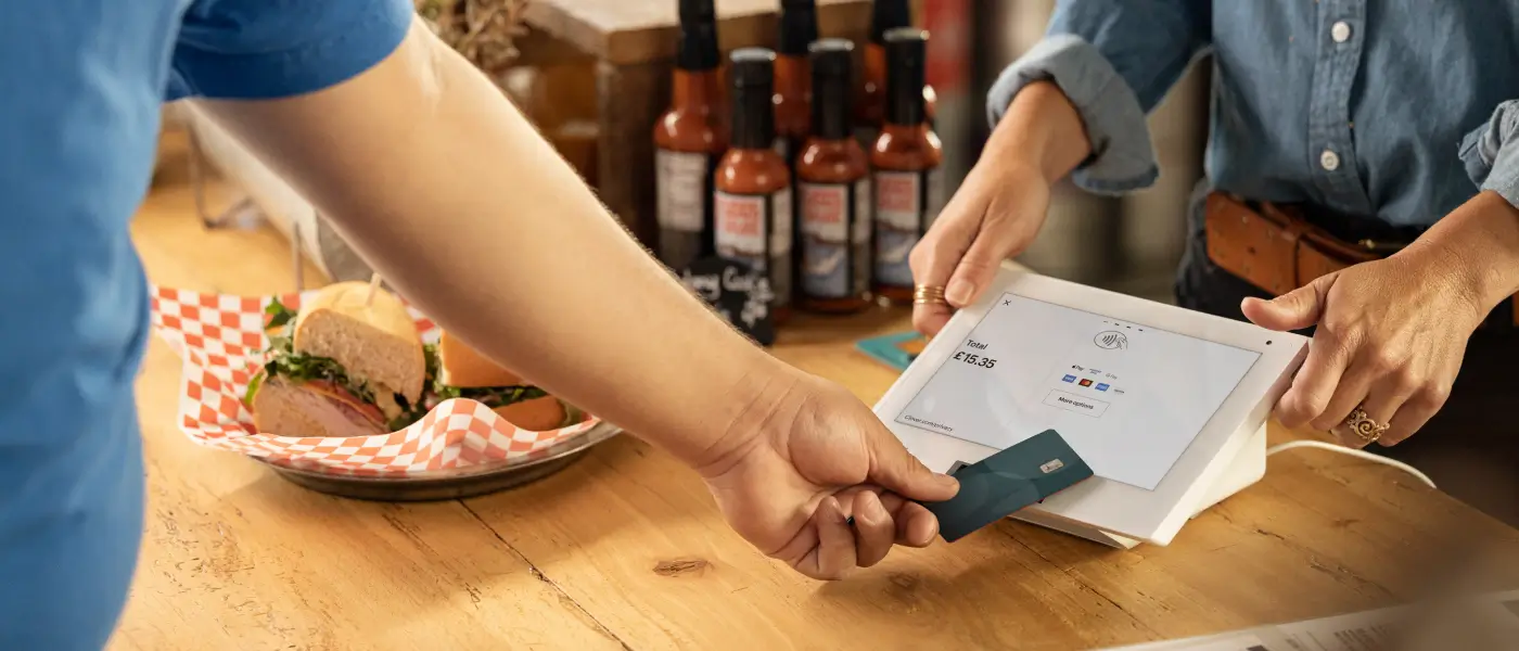 Hospitality Clover Mini POS payment